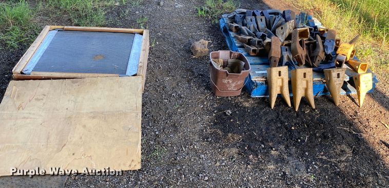 image for item JA9225 Excavator parts