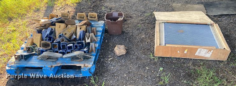 image for item JA9225 Excavator parts