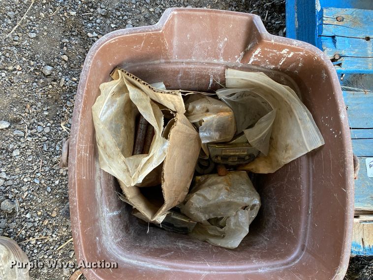 image for item JA9225 Excavator parts