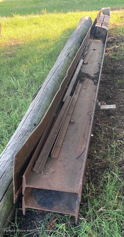 image for item JA9226 (7) I-beams