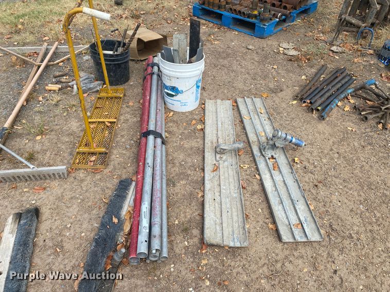 image for item JA9228 Concrete tools