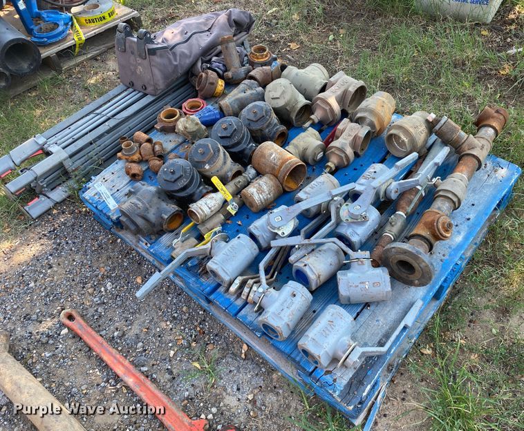 image for item JA9231 Gas valves and pipe fittings