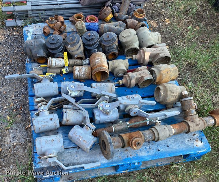 image for item JA9231 Gas valves and pipe fittings