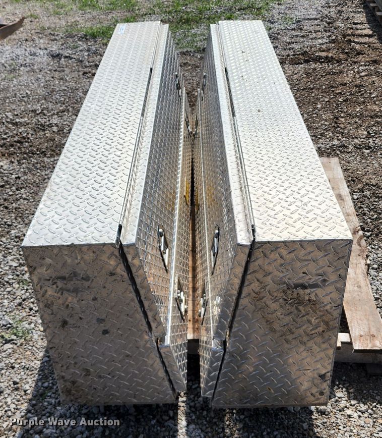 image for item JA9863 (2) Unique toolboxes