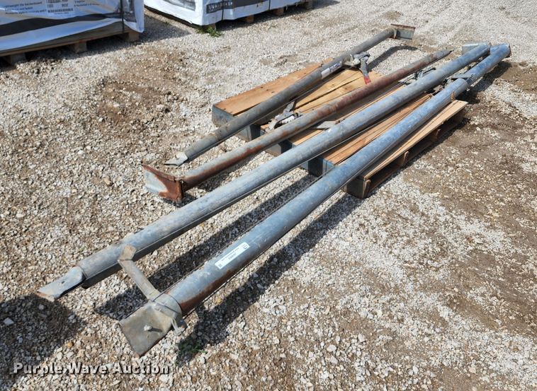 image for item JA9864 (4) house jacks