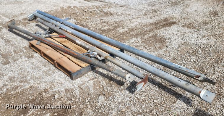 image for item JA9864 (4) house jacks