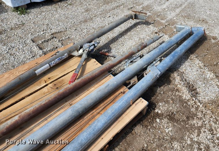 image for item JA9864 (4) house jacks