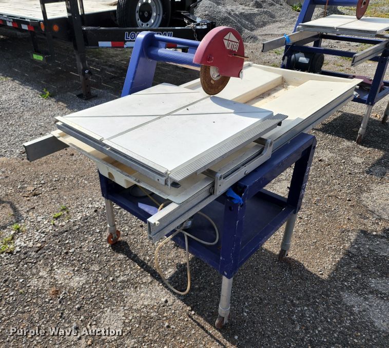 image for item JA9865 (2) Ditek tile saws