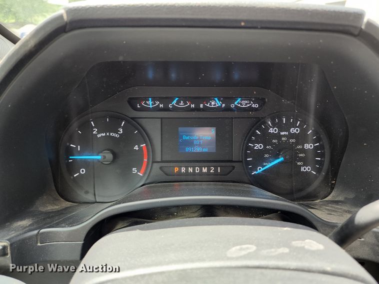 image for item JA9871 2019 Ford F450 Super Duty XL  utility / service truck