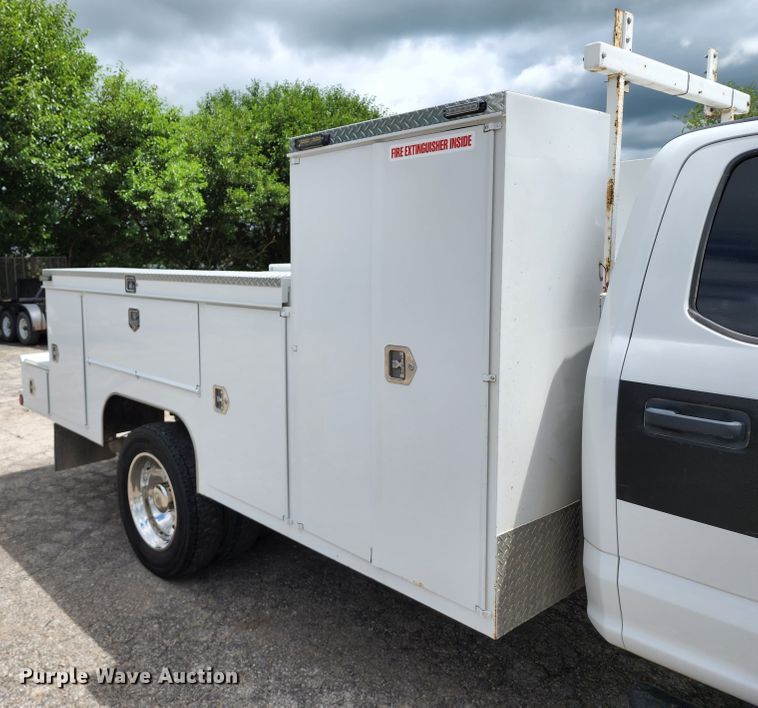 image for item JA9871 2019 Ford F450 Super Duty XL  utility / service truck