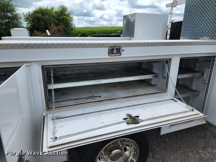 image for item JA9871 2019 Ford F450 Super Duty XL  utility / service truck