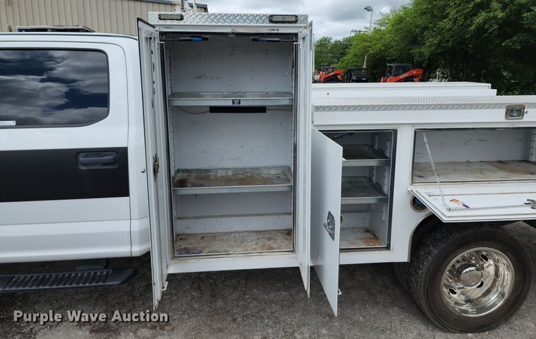 image for item JA9871 2019 Ford F450 Super Duty XL  utility / service truck