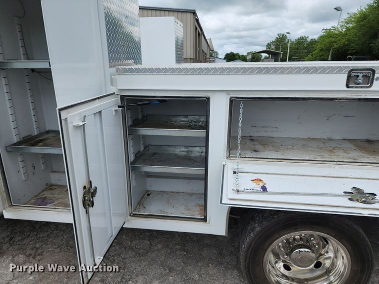 image for item JA9871 2019 Ford F450 Super Duty XL  utility / service truck