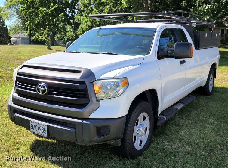 image for item JA9877 2014 Toyota Tundra  Double Cab pickup truck