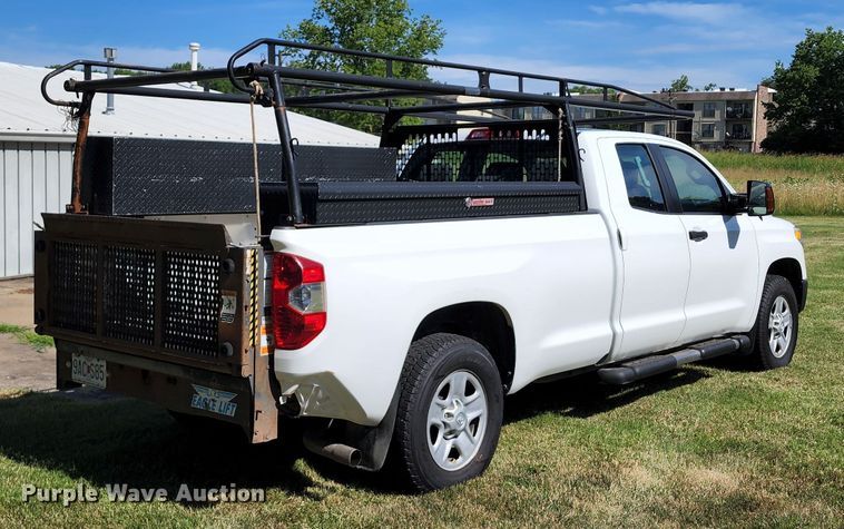 image for item JA9877 2014 Toyota Tundra  Double Cab pickup truck