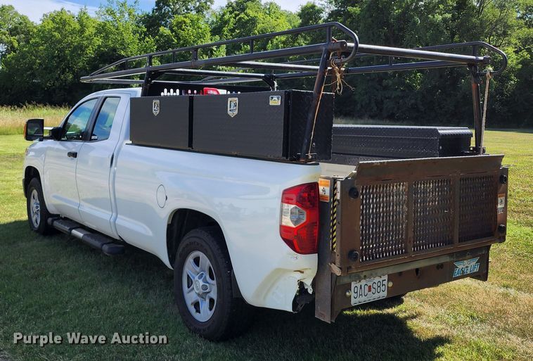 image for item JA9877 2014 Toyota Tundra  Double Cab pickup truck