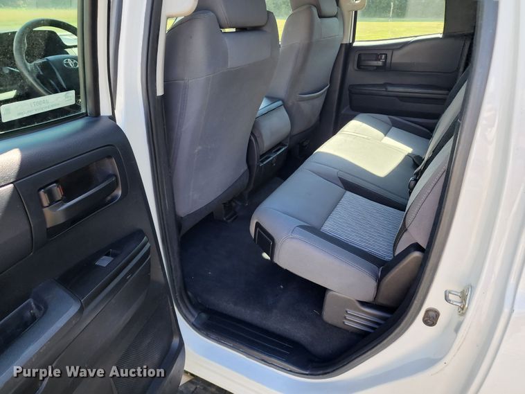 image for item JA9877 2014 Toyota Tundra  Double Cab pickup truck