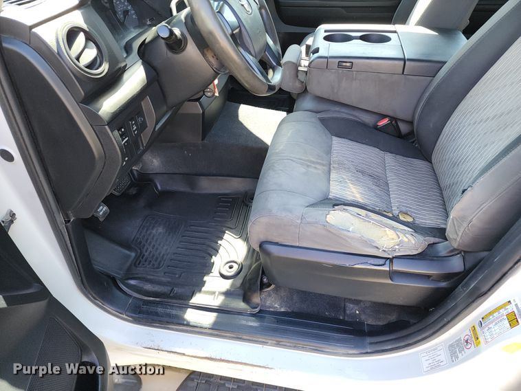 image for item JA9877 2014 Toyota Tundra  Double Cab pickup truck