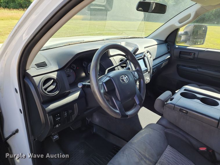 image for item JA9877 2014 Toyota Tundra  Double Cab pickup truck