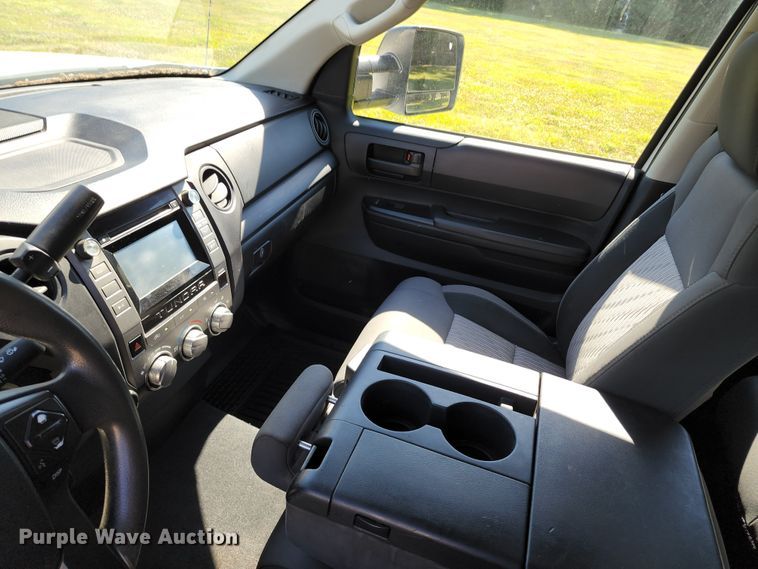 image for item JA9877 2014 Toyota Tundra  Double Cab pickup truck