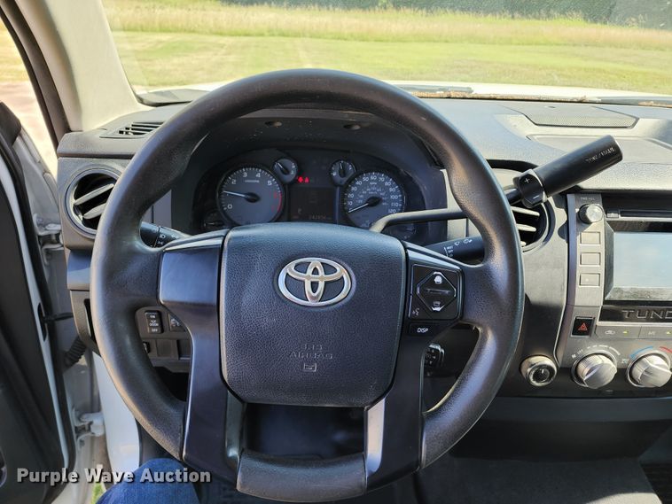 image for item JA9877 2014 Toyota Tundra  Double Cab pickup truck