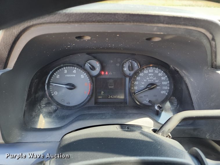 image for item JA9877 2014 Toyota Tundra  Double Cab pickup truck