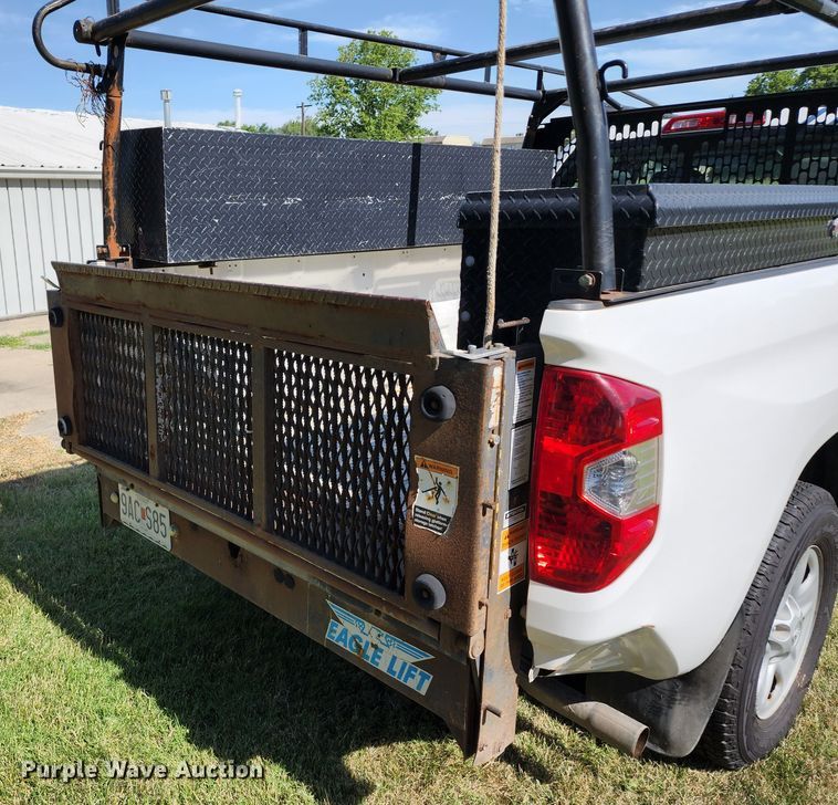 image for item JA9877 2014 Toyota Tundra  Double Cab pickup truck