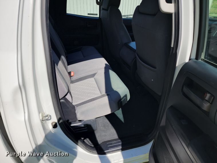 image for item JA9877 2014 Toyota Tundra  Double Cab pickup truck