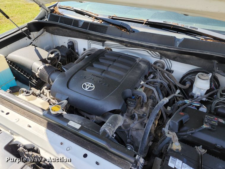 image for item JA9877 2014 Toyota Tundra  Double Cab pickup truck