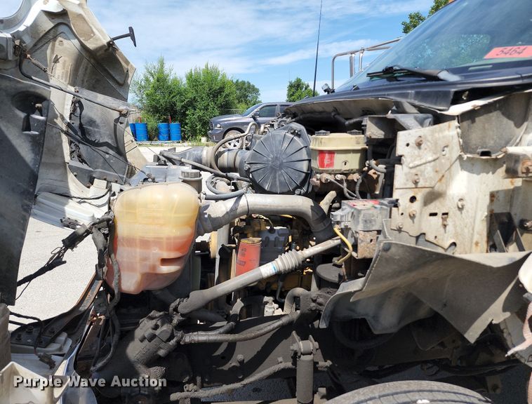 image for item JA9879 2004 Ford F650 Super Duty  dump flatbed truck