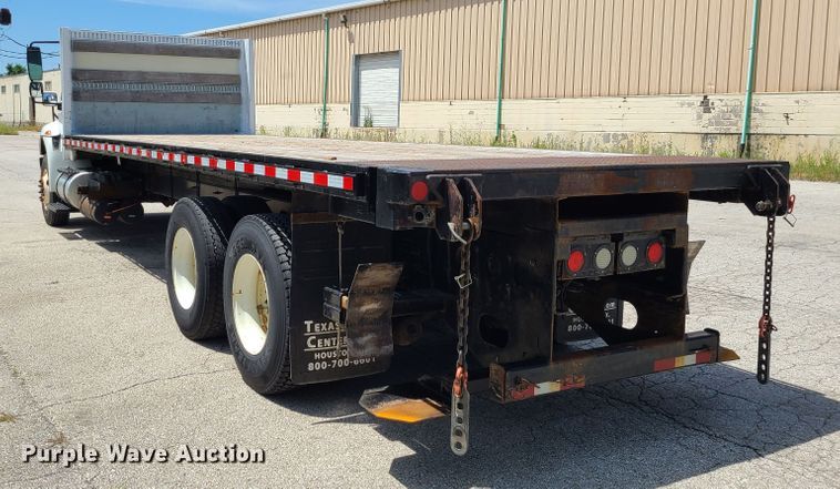 image for item JA9882 2011 International DuraStar 4400  flatbed truck