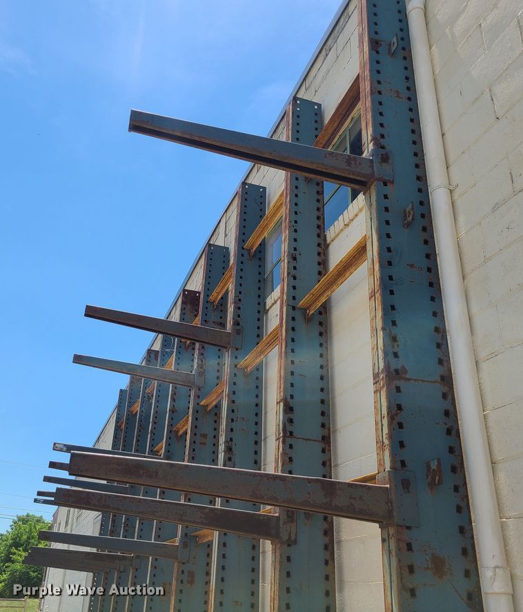 image for item JA9883 Cantilever racking