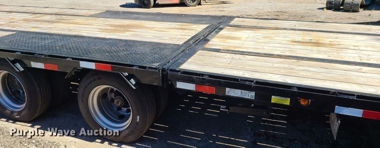 image for item JA9892 2022 Load Trail  equipment trailer