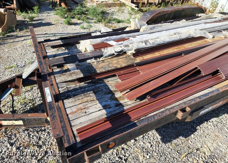 image for item JA9960 1996 Kodiak  utility trailer