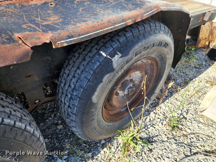 image for item JA9960 1996 Kodiak  utility trailer