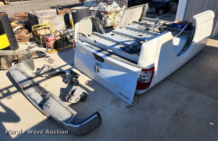image for item JA9963 Dodge  pickup bed