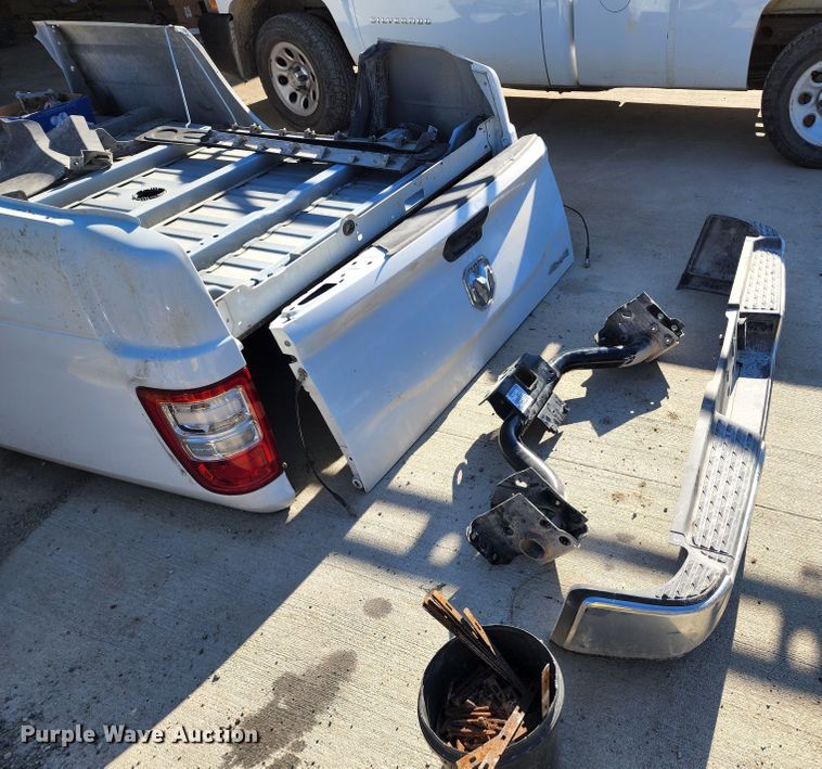 image for item JA9963 Dodge  pickup bed