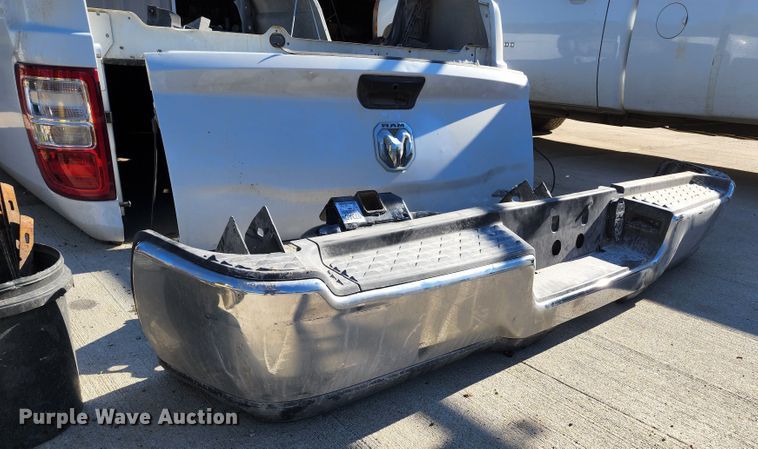 image for item JA9963 Dodge  pickup bed