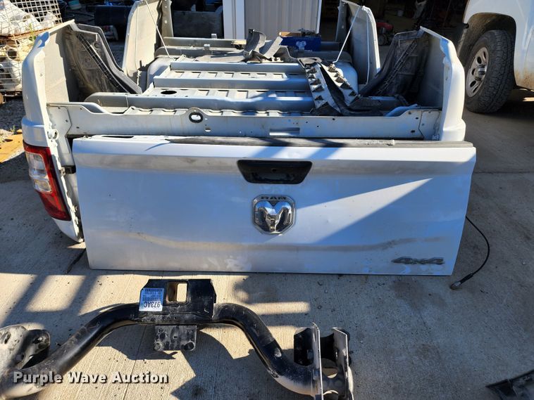 image for item JA9963 Dodge  pickup bed