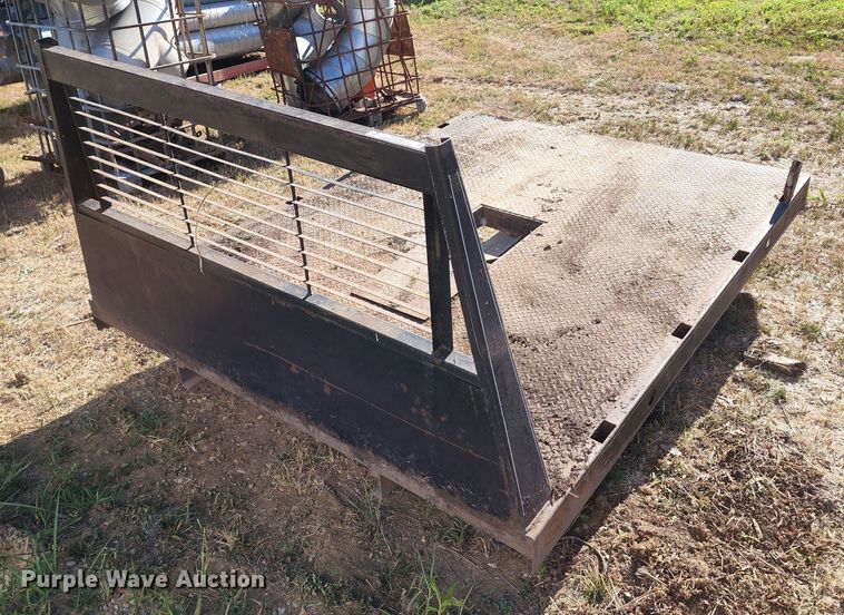 image for item JA9965 Flatbed