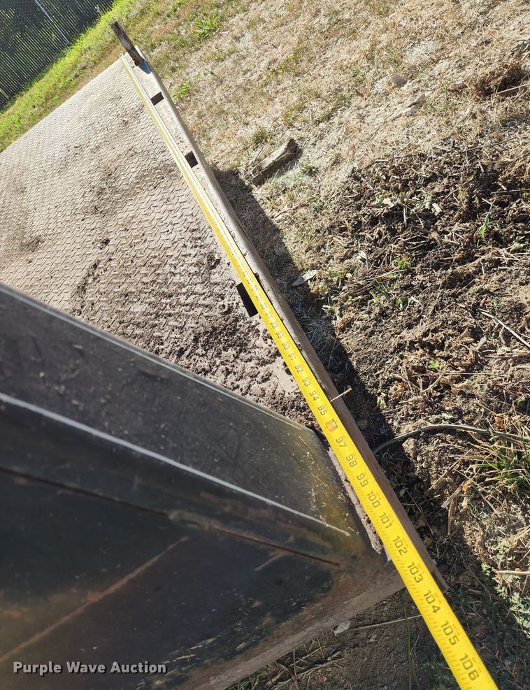 image for item JA9965 Flatbed