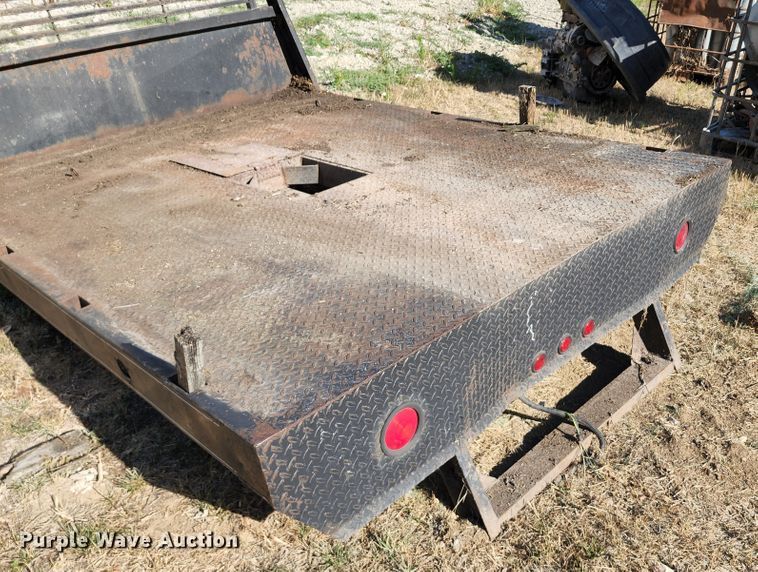 image for item JA9965 Flatbed