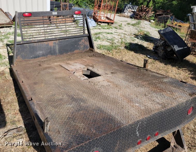 image for item JA9965 Flatbed