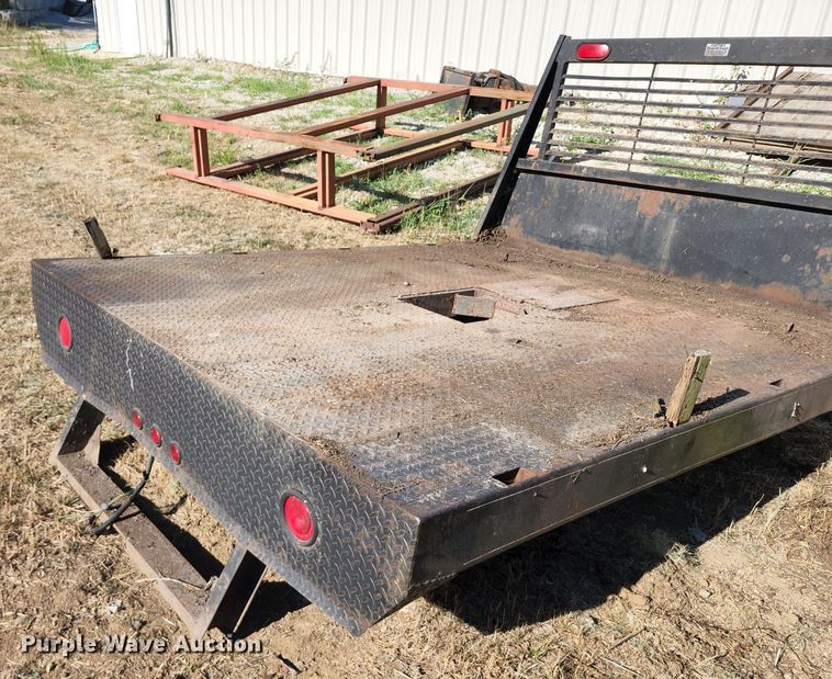 image for item JA9965 Flatbed