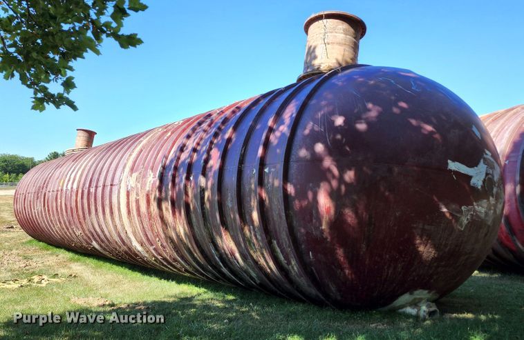 image for item JA9970 Fiberglass tank