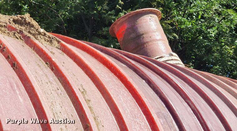 image for item JA9971 Fiberglass tank