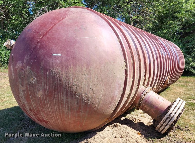 image for item JA9972 Fiberglass tank