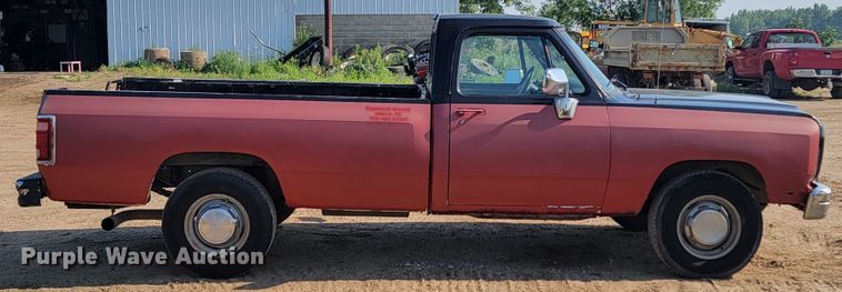 image for item JC9756 1993 Dodge D200  pickup truck