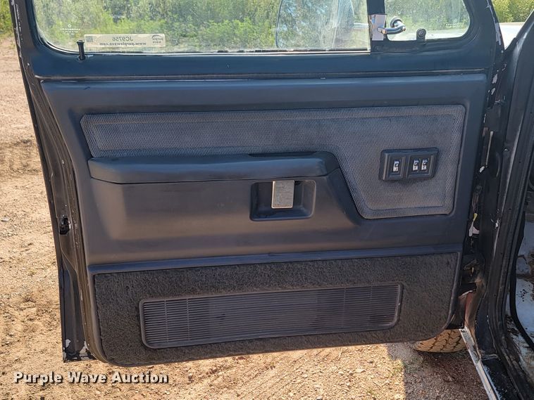 image for item JC9756 1993 Dodge D200  pickup truck