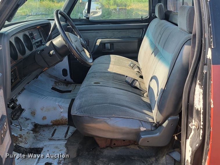 image for item JC9756 1993 Dodge D200  pickup truck